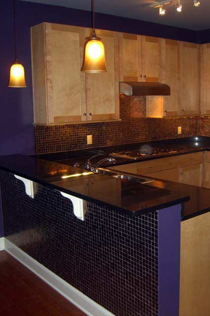 Bathroom and Kitchen Pic 9