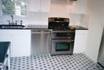 Bathroom and Kitchen Pic 9